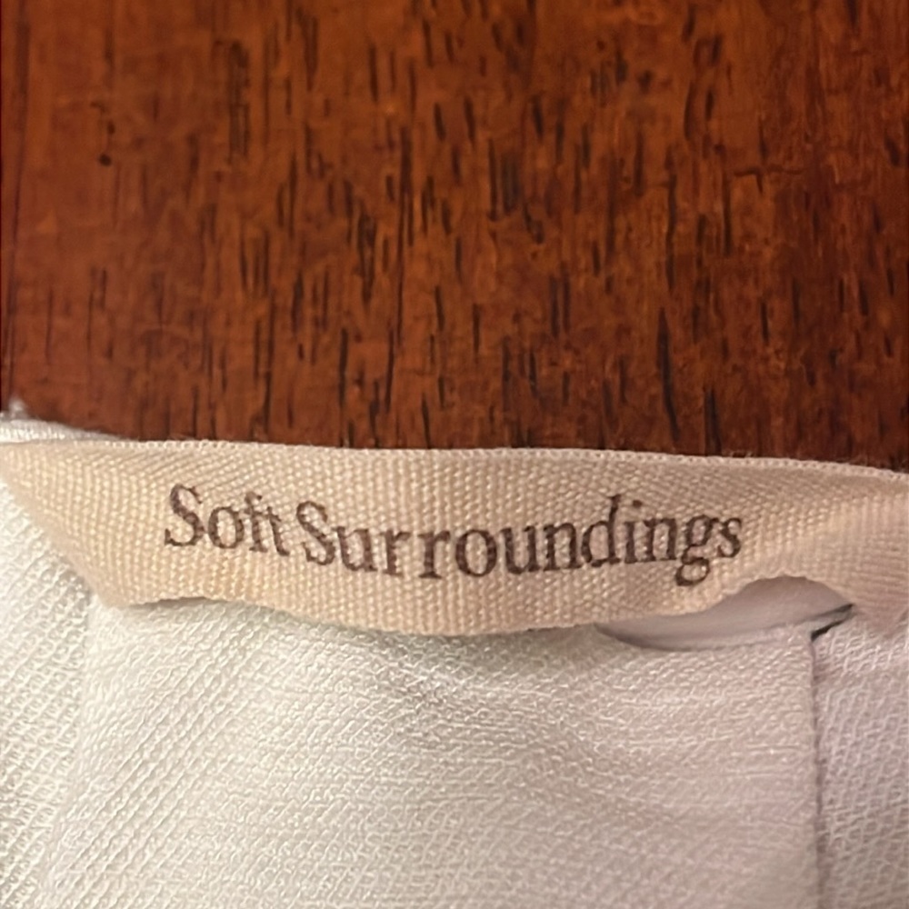 Soft Surroundings Elegant White puffed short sleeves rayon nylon blend small - Picture 3 of 13